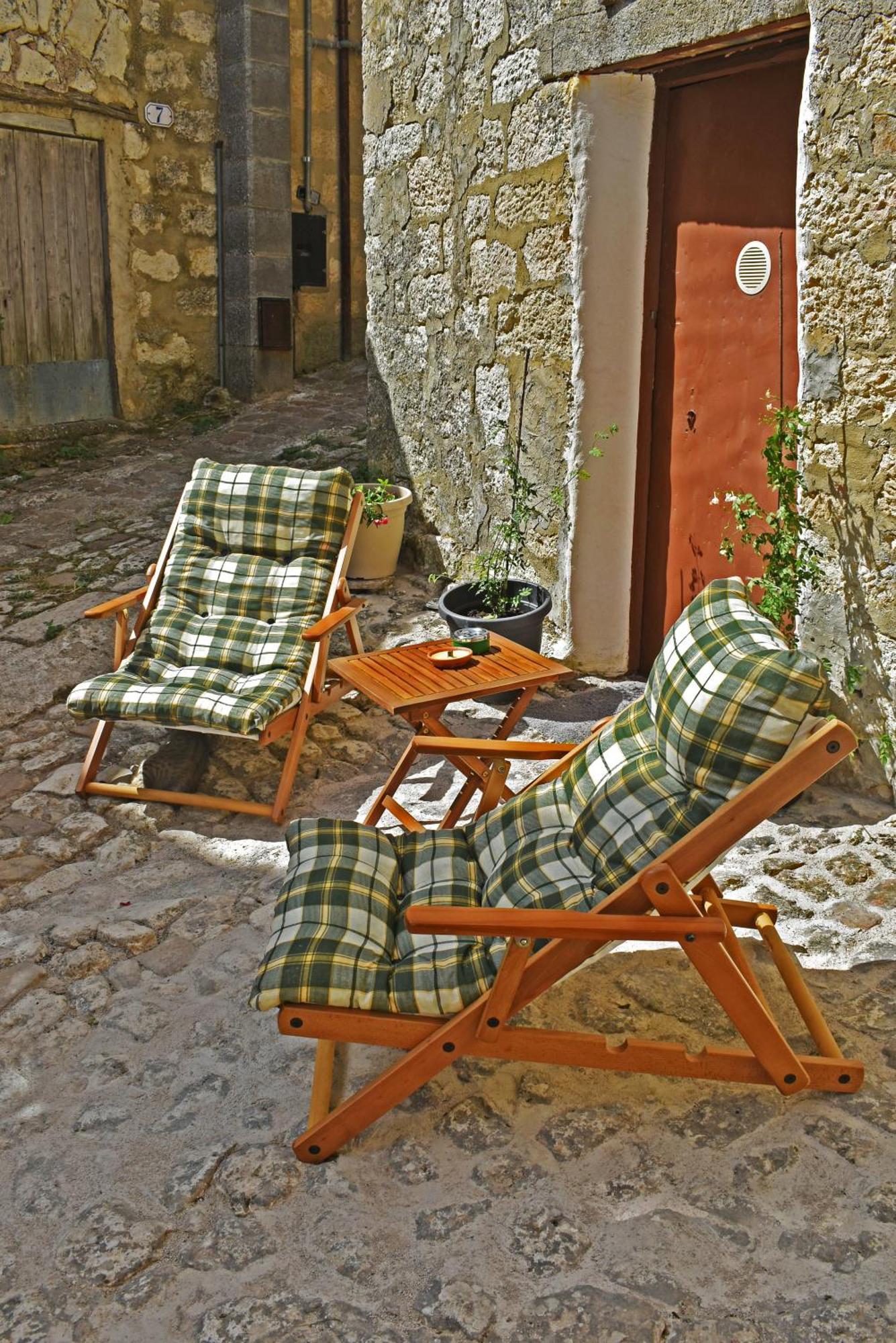 Casa Vacanze La Dimora Di Santa Barbara Petralia Soprana Esterno foto